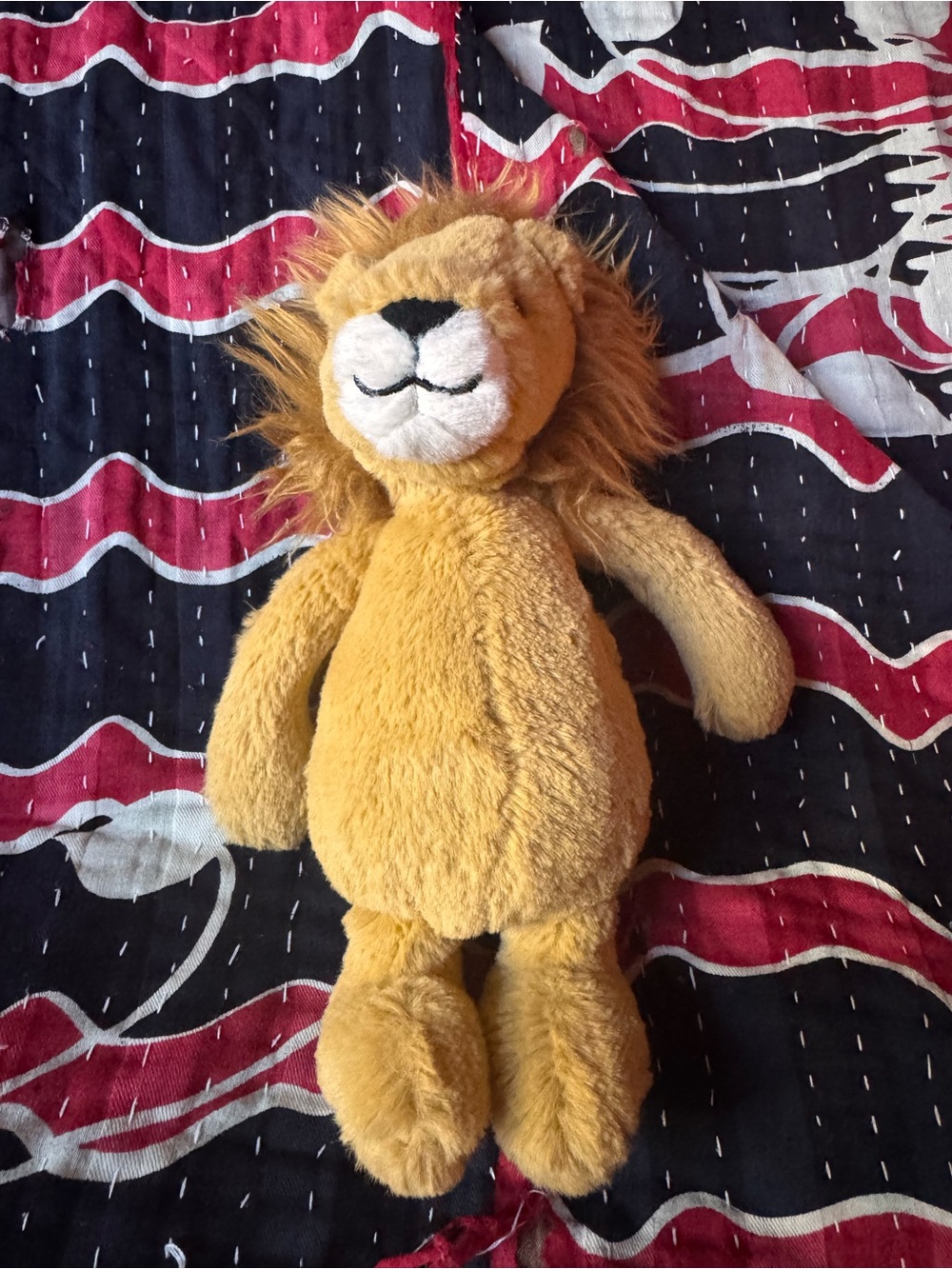 Jellycat Bashful Lion Plush with Fluffy Mane
